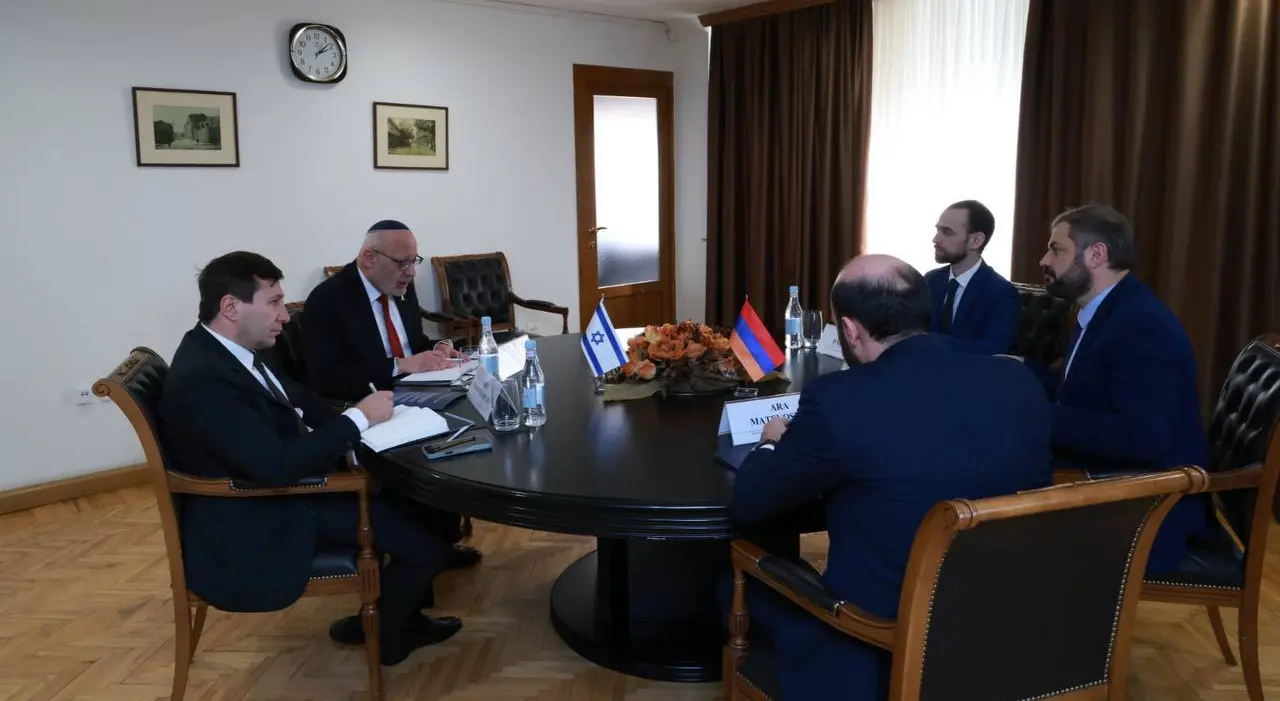 Armenia’s economy minister held a meeting with Israel’s ambassador